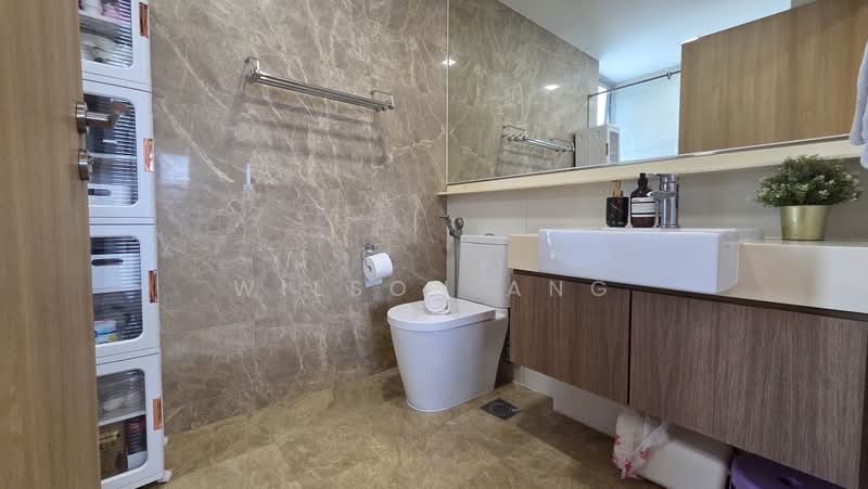 Caspian, 56 Lakeside Drive, 3 Bedrooms, 1,453 sqft, Condominium For Sale, by Wilson Ang, 500236538 - Bathroom - PropertyGuru.com.sg