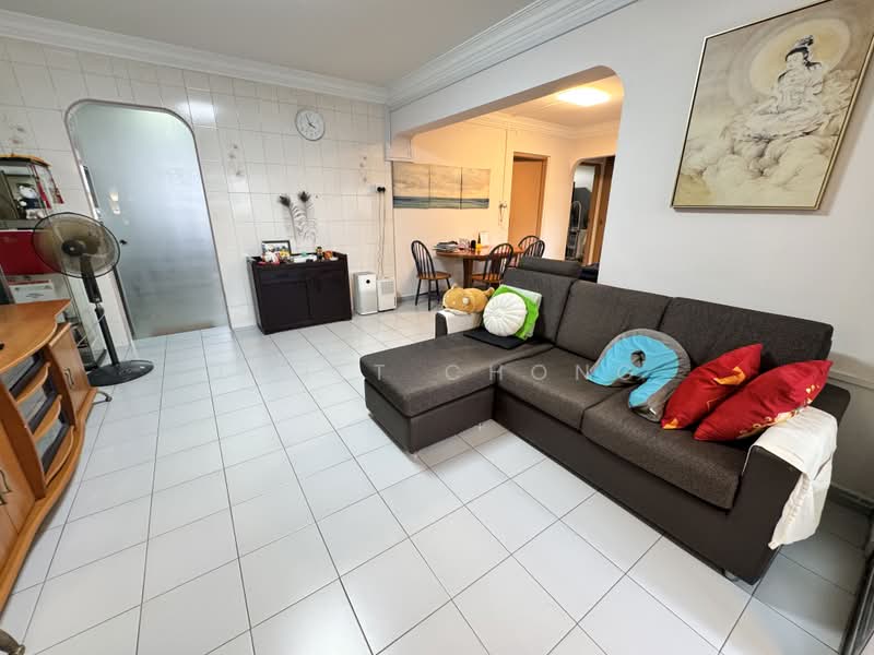472 Pasir Ris Drive 6, 472 Pasir Ris Drive 6, 3 Bedrooms, 1,313 sqft, HDB Flat For Sale, by Janet Chong, 500236539 - Living Room - PropertyGuru.com.sg