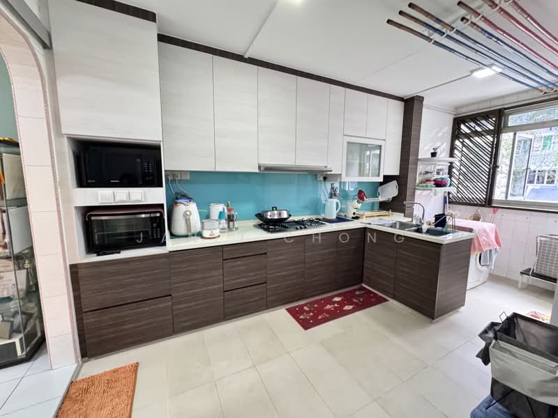 472 Pasir Ris Drive 6, 472 Pasir Ris Drive 6, 3 Bedrooms, 1,313 sqft, HDB Flat For Sale, by Janet Chong, 500236539 - Kitchen - PropertyGuru.com.sg