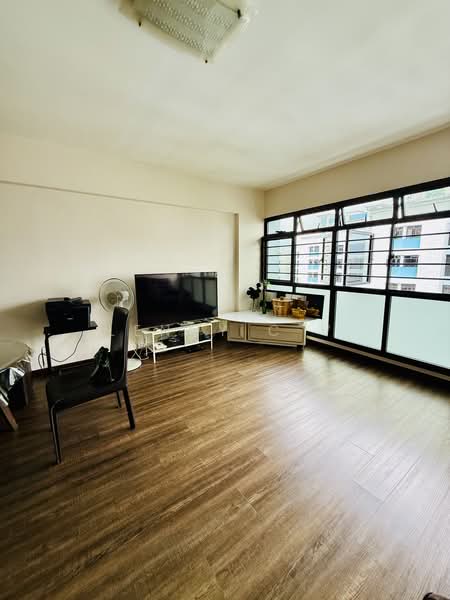 404A Fernvale Lane, 404A Fernvale Lane, 3 Bedrooms, 1,205 sqft, HDB Flat For Sale, by Lenny C V, 500236540 - Living Room - PropertyGuru.com.sg