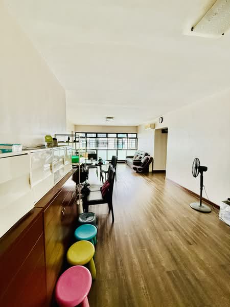 404A Fernvale Lane, 404A Fernvale Lane, 3 Bedrooms, 1,205 sqft, HDB Flat For Sale, by Lenny C V, 500236540 - Living Room - PropertyGuru.com.sg