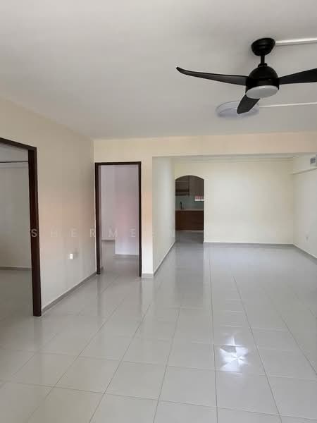 384 Tampines Street 32, 384 Tampines Street 32, Pasir Ris / Tampines, 3 Bedrooms, 1,313 sqft, HDB Flat For Rent, by Shermeen Chow, 500236554 - Living Room - PropertyGuru.com.sg