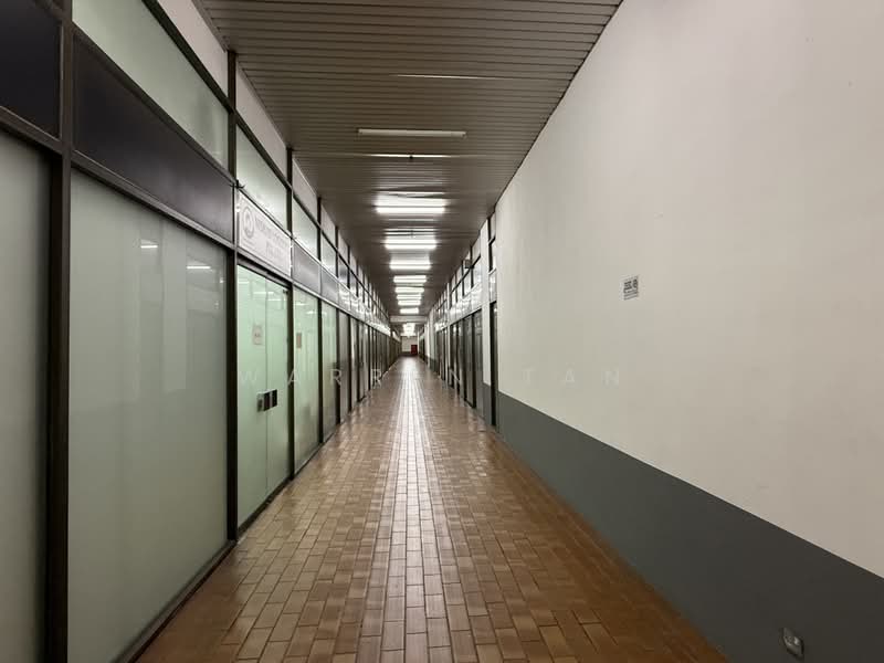 Sindo Industrial Building, 66 Tannery Lane, Macpherson / Potong Pasir, 426 sqft, Light Industrial (B1) For Rent, by Warren Tan, 500236555 - Corridor - CommercialGuru.com.sg