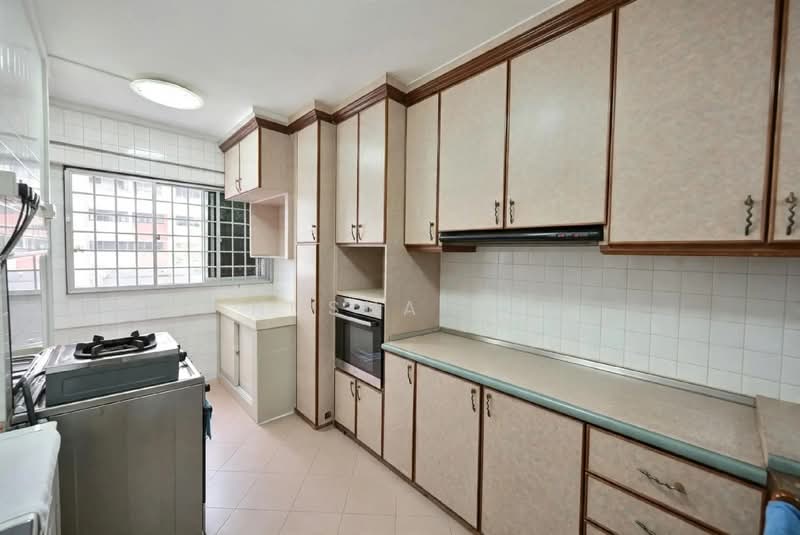 556 Jurong West Street 42, 556 Jurong West Street 42, 3 Bedrooms, 1,593 sqft, HDB Flat For Sale, by Husna Gh, 500236566 - PropertyGuru.com.sg