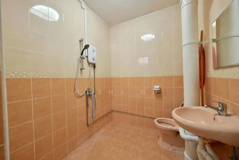 556 Jurong West Street 42, 556 Jurong West Street 42, 3 Bedrooms, 1,593 sqft, HDB Flat For Sale, by Husna Gh, 500236566 - PropertyGuru.com.sg