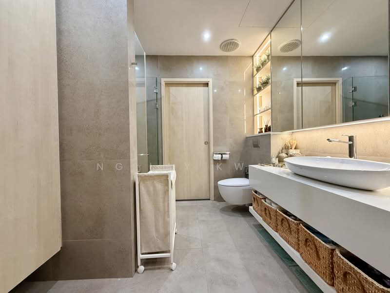 Modern 1.5 Storey Corner-T @ Serangoon Garden, Cowdray Ave, cowdray avenue, huddington ave, 4 Bedrooms, 2,300 sqft, Corner Terrace For Sale, by Ng Lay Kwan, 500236579 - Bathroom - PropertyGuru.com.sg