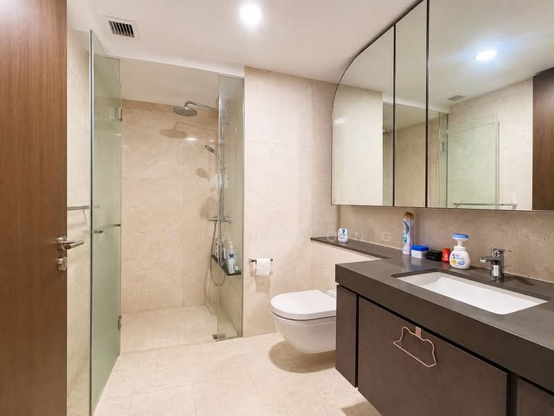 Avenue South Residence, 13 Silat Avenue, 2 Bedrooms, 657 sqft, Condominium For Sale, by Sarah Wong, 500236582 - Bathroom - PropertyGuru.com.sg