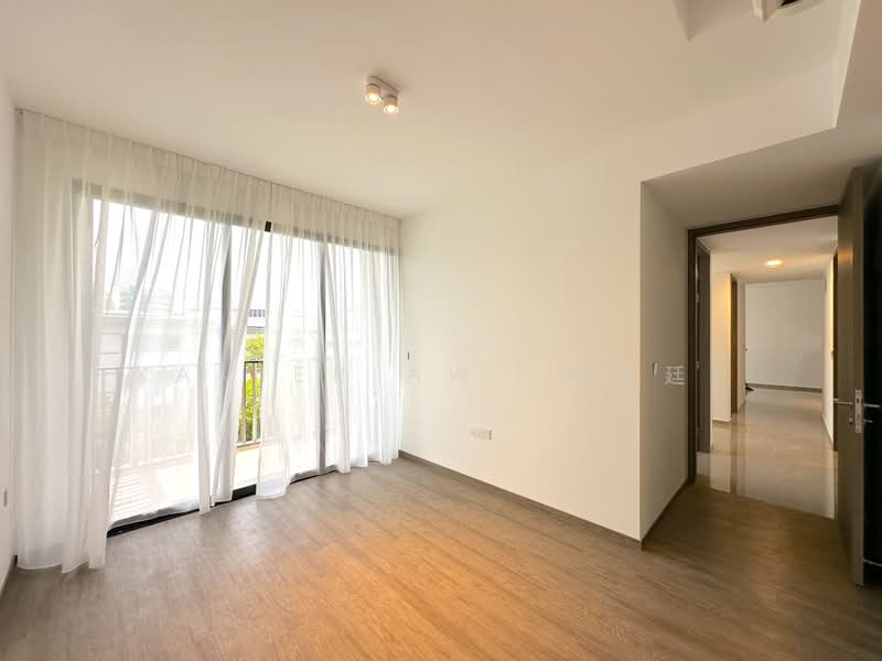 Norwood Grand, , 4 Bedrooms, 1,335 sqft, Condominium For Sale, by Xavier Aw (欧伟廷), 500236584 - Master Bedroom - PropertyGuru.com.sg
