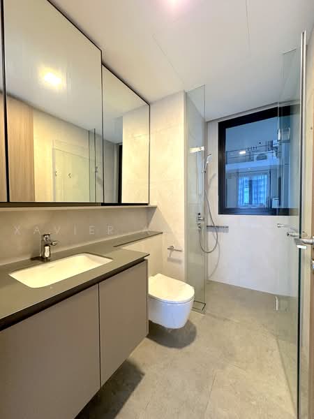 Norwood Grand, , 4 Bedrooms, 1,335 sqft, Condominium For Sale, by Xavier Aw (欧伟廷), 500236584 - Common Bathroom - PropertyGuru.com.sg