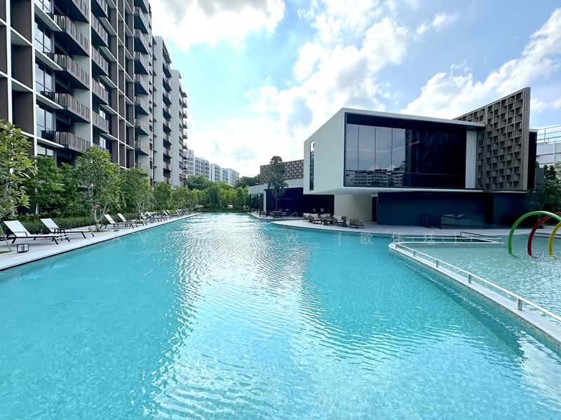 Norwood Grand, , 4 Bedrooms, 1,335 sqft, Condominium For Sale, by Xavier Aw (欧伟廷), 500236584 - Pool & Club House - PropertyGuru.com.sg