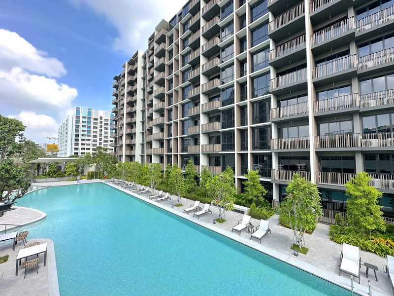 Norwood Grand, , 4 Bedrooms, 1,335 sqft, Condominium For Sale, by Xavier Aw (欧伟廷), 500236584 - Pool  - PropertyGuru.com.sg