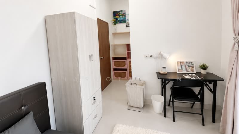 Neem Tree, 30 Jalan Kemaman, Room Rental, 200 sqft, Apartment For Rent, by Charlotte Lin, 500236585 - master room 1 - PropertyGuru.com.sg