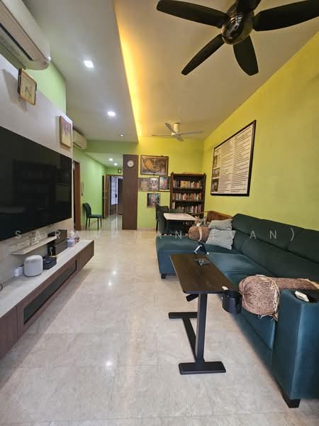 Changi Rise Condo, 22 Simei Rise, 3 Bedrooms, 1,496 sqft, Condominium For Sale, by Saravanan (Van), 500236587 - Living Room - PropertyGuru.com.sg
