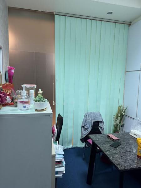 Concorde Shopping Centre, 317 Outram Road, Alexandra / Commonwealth, 318 sqft, Other Retail For Rent, by Sandy Ng, 500236589 - Interior - CommercialGuru.com.sg
