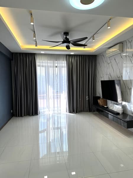 Parkview Apartments, 1 Bukit Batok Street 25, 2 Bedrooms, 990 sqft, Condominium For Rent, by Bala .S, 500236590 - Living Room - PropertyGuru.com.sg