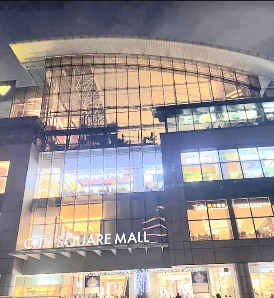 City Square Mall, 180 Kitchener Road, 570 sqft, Food & Beverage For Rent, by James Seah, 500236596 - Exterior - CommercialGuru.com.sg