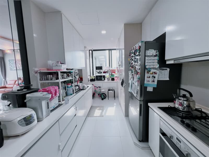 d'Leedon (Former Farrer Court), 9 Leedon Heights, 3 Bedrooms, 1,356 sqft, Condominium For Sale, by Julian Li, 500236600 - Kitchen - PropertyGuru.com.sg