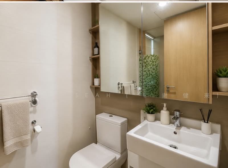 Soleil @ Sinaran, 6 Sinaran Drive, 2 Bedrooms, 958 sqft, Condominium For Sale, by Eumaus Seah ( E 谢 健 来), 500236606 - Bathroom - PropertyGuru.com.sg