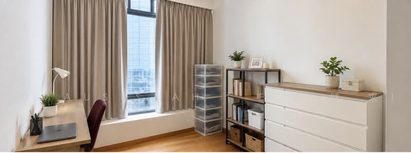Soleil @ Sinaran, 6 Sinaran Drive, 2 Bedrooms, 958 sqft, Condominium For Sale, by Eumaus Seah ( E 谢 健 来), 500236606 - Room - PropertyGuru.com.sg