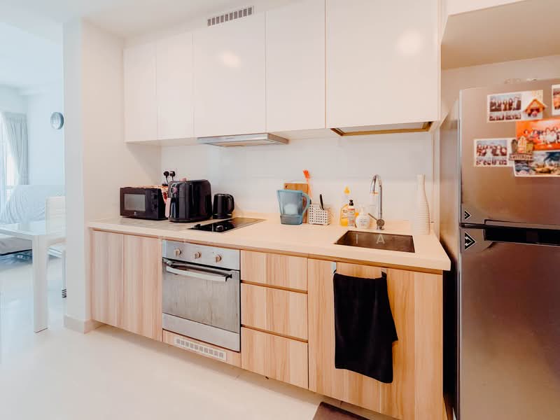 Natura @ Hillview, 22 Hillview Terrace, 2 Bedrooms, 527 sqft, Condominium For Sale, by Benji Chia, 500236607 - Kitchen - PropertyGuru.com.sg