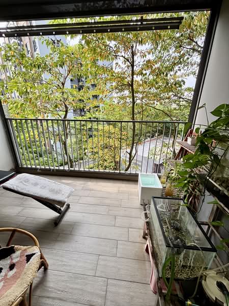 The Visionaire, 174 Canberra Drive, 2 Bedrooms, 721 sqft, Executive Condominium For Sale, by Zhu Yaodong, 500236612 - Balcony - PropertyGuru.com.sg