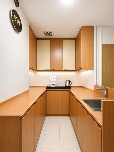The Plaza, 7500A Beach Road, Beach Road / Bugis / Rochor, Room Rental, 50 sqft, Apartment For Rent, by Sam Cheong, 500236624 - Kitchen - PropertyGuru.com.sg