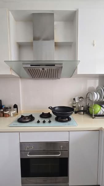 138 Bishan Street 12, 138 Bishan Street 12, Room Rental, 230 sqft, HDB Flat For Rent, by Iris Lee, 500236629 - Kitchen - PropertyGuru.com.sg