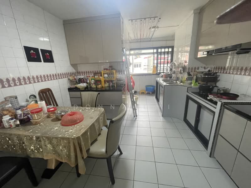 401 Choa Chu Kang Avenue 3, 401 Choa Chu Kang Avenue 3, Room Rental, 150 sqft, HDB Flat For Rent, by Donna Lwi, 500236630 - Kitchen - PropertyGuru.com.sg