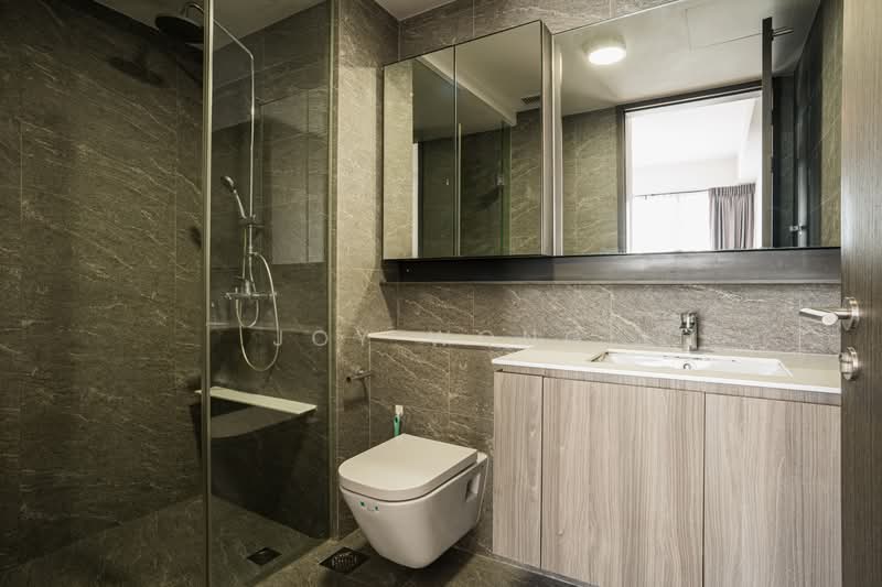 The Clement Canopy, 18 Clementi Avenue 1, 2 Bedrooms, 710 sqft, Condominium For Sale, by Joy Wong, 500236631 - Bathroom - PropertyGuru.com.sg