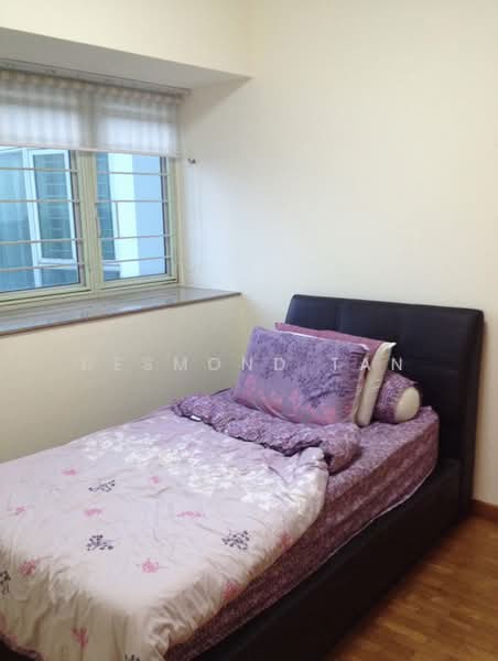 Queens, 10 Stirling Road, 4 Bedrooms, 2,390 sqft, Condominium For Sale, by Desmond Tan, 500236637 - Bedroom - PropertyGuru.com.sg