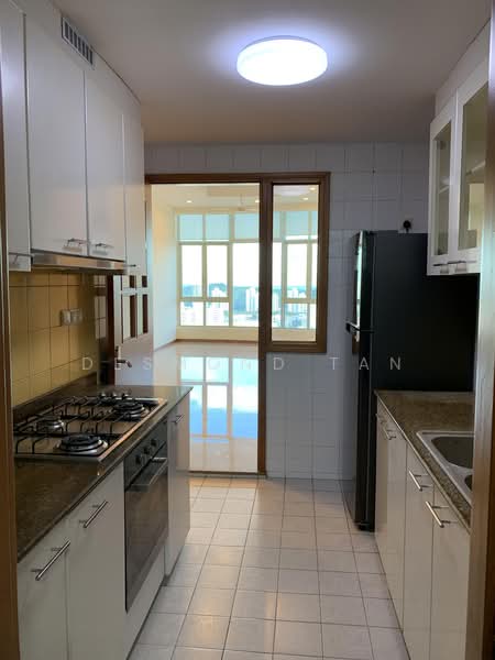 Queens, 10 Stirling Road, 4 Bedrooms, 2,390 sqft, Condominium For Sale, by Desmond Tan, 500236637 - PropertyGuru.com.sg