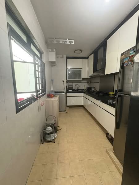 987D Jurong West Street 93, 987D Jurong West Street 93, Boon Lay / Jurong / Tuas, 3 Bedrooms, 1,184 sqft, HDB Flat For Sale, by Ben XIA 夏天鹏, 500236639 - Kitchen - PropertyGuru.com.sg