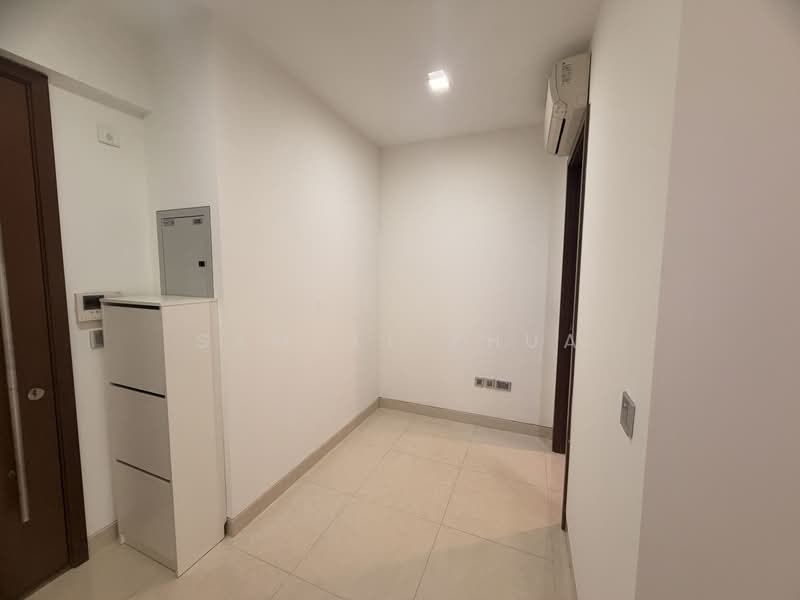 Centra Loft, 3 Lorong 35 Geylang, 2 Bedrooms, 441 sqft, Condominium For Sale, by Samuel Phua, 500236641 - Entrance - PropertyGuru.com.sg