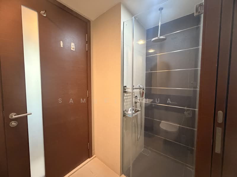 Centra Loft, 3 Lorong 35 Geylang, 2 Bedrooms, 441 sqft, Condominium For Sale, by Samuel Phua, 500236641 - Bathroom - PropertyGuru.com.sg