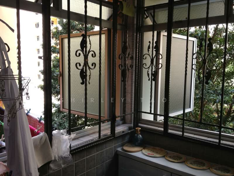 668C Jurong West Street 64, 668C Jurong West Street 64, Boon Lay / Jurong / Tuas, 3 Bedrooms, 969 sqft, HDB Flat For Sale, by Shirley Tao, 500236646 - Balcony - PropertyGuru.com.sg
