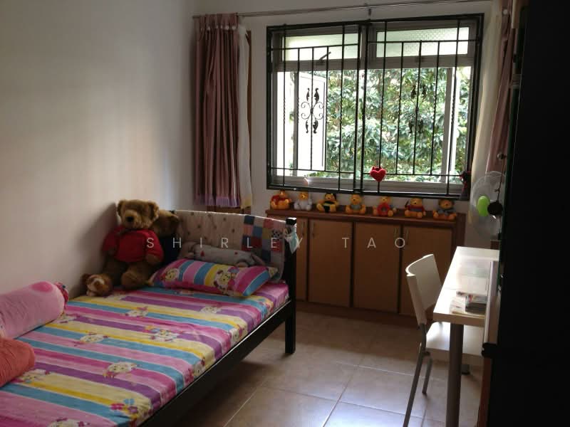 668C Jurong West Street 64, 668C Jurong West Street 64, Boon Lay / Jurong / Tuas, 3 Bedrooms, 969 sqft, HDB Flat For Sale, by Shirley Tao, 500236646 - Bedroom - PropertyGuru.com.sg