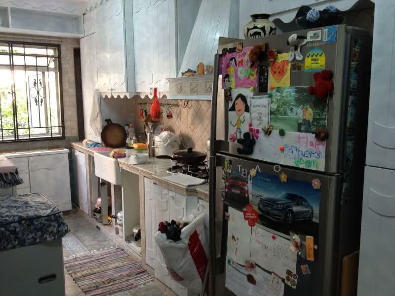 668C Jurong West Street 64, 668C Jurong West Street 64, Boon Lay / Jurong / Tuas, 3 Bedrooms, 969 sqft, HDB Flat For Sale, by Shirley Tao, 500236646 - Kitchen - PropertyGuru.com.sg