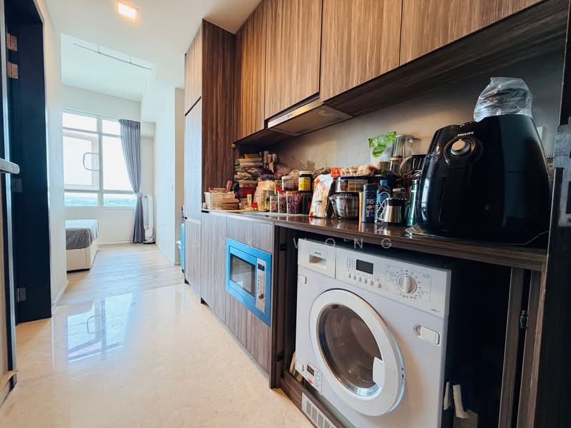 Principal Garden, 99 Prince Charles Crescent, 2 Bedrooms, 861 sqft, Condominium For Sale, by Maxx Wong, 500236655 - PropertyGuru.com.sg