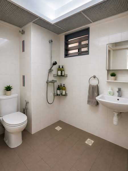272D Punggol Walk, 272D Punggol Walk, 3 Bedrooms, 1,012 sqft, HDB Flat For Sale, by Bryan Tian, 500236665 - Bathroom - PropertyGuru.com.sg