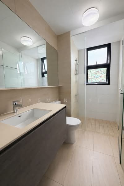 Lush Acres, 1 Fernvale Close, 3 Bedrooms, 1,324 sqft, Condominium For Sale, by Jasmine Ye, 500236674 - Bathroom - PropertyGuru.com.sg