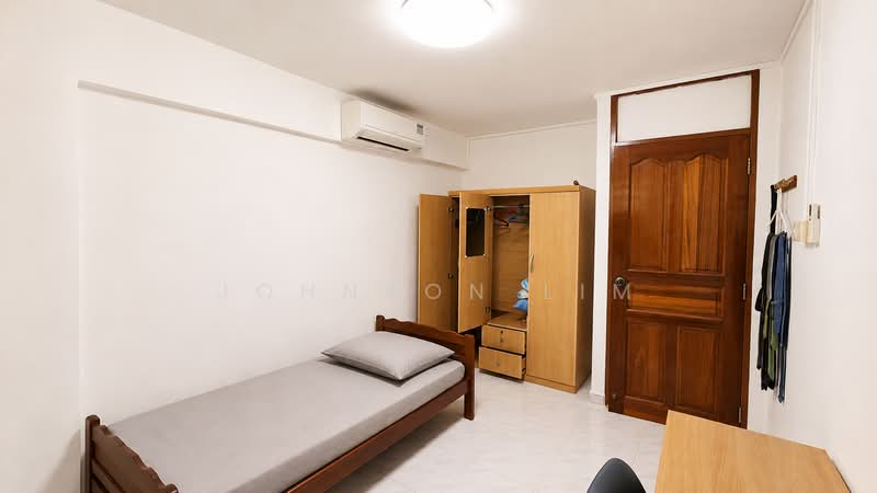 323 Bukit Batok Street 33, 323 Bukit Batok Street 33, Dairy Farm / Bukit Panjang / Choa Chu Kang, Room Rental, 150 sqft, HDB Flat For Rent, by Johnson Lim, 500236682 - Bedroom - PropertyGuru.com.sg