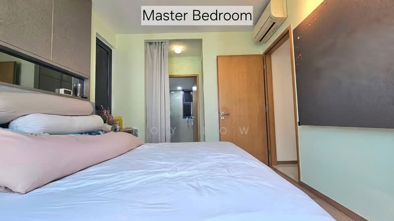 Blossom Residences, 32 Segar Road, 3 Bedrooms, 1,055 sqft, Condominium For Sale, by Roy Low, 500236689 - Master Bedroom - PropertyGuru.com.sg