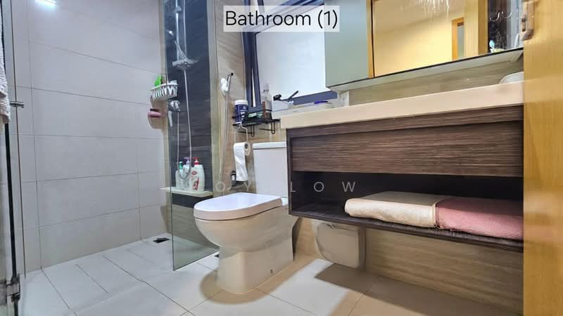 Blossom Residences, 32 Segar Road, 3 Bedrooms, 1,055 sqft, Condominium For Sale, by Roy Low, 500236689 - Bathroom - PropertyGuru.com.sg