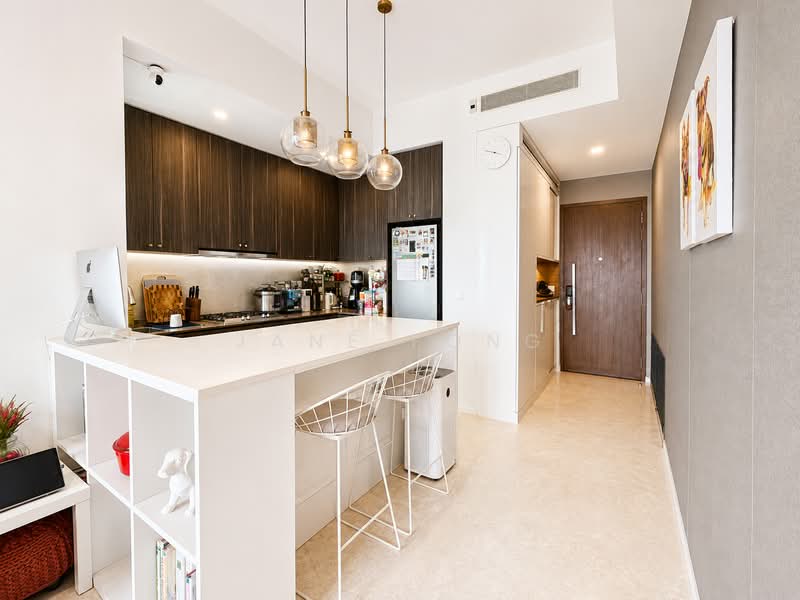 Principal Garden, 93 Prince Charles Crescent, 2 Bedrooms, 807 sqft, Condominium For Sale, by Jane Fong, 500236692 - Kitchen - PropertyGuru.com.sg