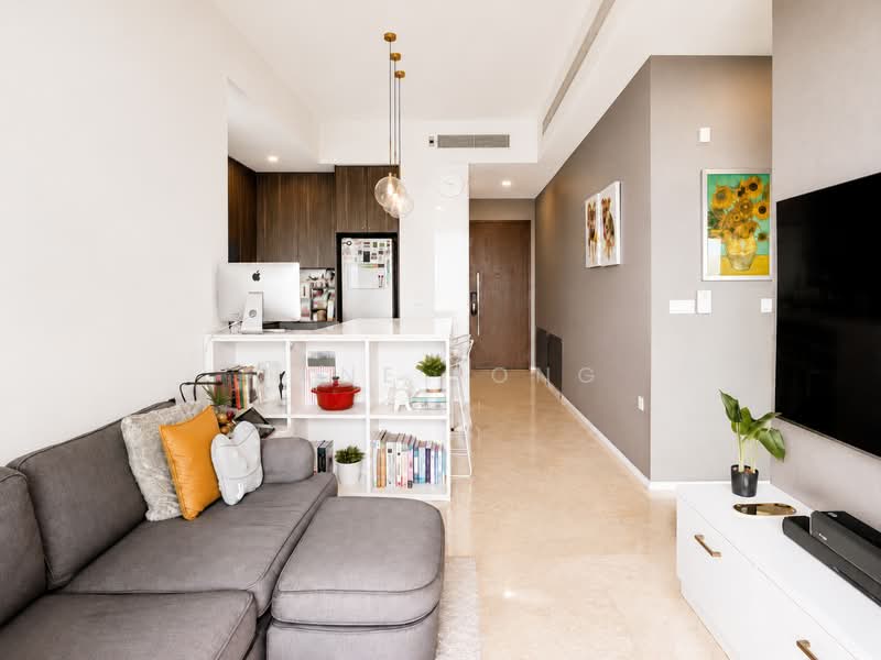 Principal Garden, 93 Prince Charles Crescent, 2 Bedrooms, 807 sqft, Condominium For Sale, by Jane Fong, 500236692 - Living Room - PropertyGuru.com.sg