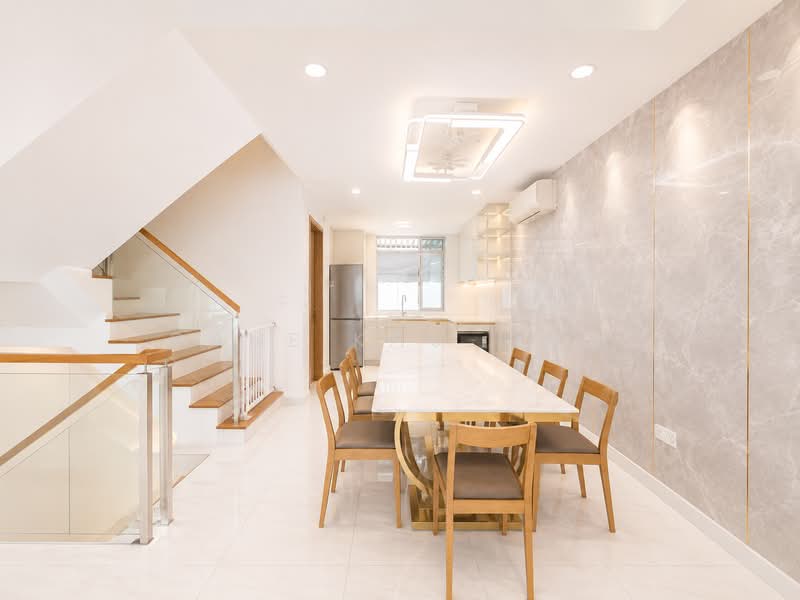 Charlton Residences, Charlton Road, 6 Bedrooms, 5,349 sqft, Terraced House For Sale, by Dane Kau 高国豪, 500236693 - Dining Room - PropertyGuru.com.sg