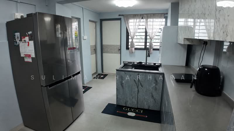 21 Chai Chee Road, 21 Chai Chee Road, 2 Bedrooms, 700 sqft, HDB Flat For Sale, by Suliman Harharah, 500236699 - Kitchen - PropertyGuru.com.sg