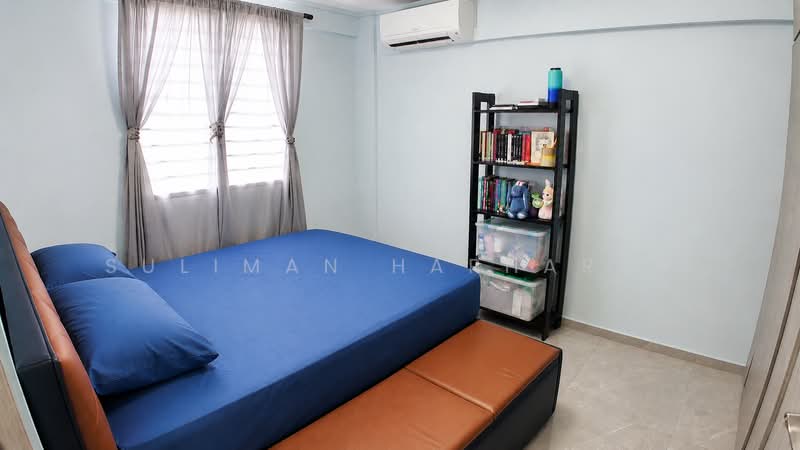 21 Chai Chee Road, 21 Chai Chee Road, 2 Bedrooms, 700 sqft, HDB Flat For Sale, by Suliman Harharah, 500236699 - Bedroom - PropertyGuru.com.sg