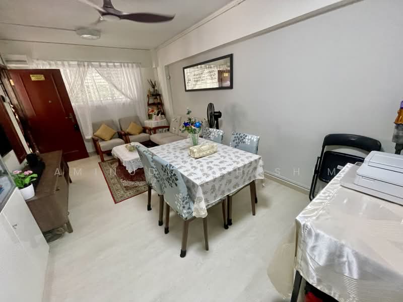 418 Tampines Street 41, 418 Tampines Street 41, 2 Bedrooms, 797 sqft, HDB Flat For Sale, by Aminuddin Hashim, 500236700 - Living Room - PropertyGuru.com.sg