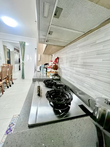 418 Tampines Street 41, 418 Tampines Street 41, 2 Bedrooms, 797 sqft, HDB Flat For Sale, by Aminuddin Hashim, 500236700 - Kitchen - PropertyGuru.com.sg